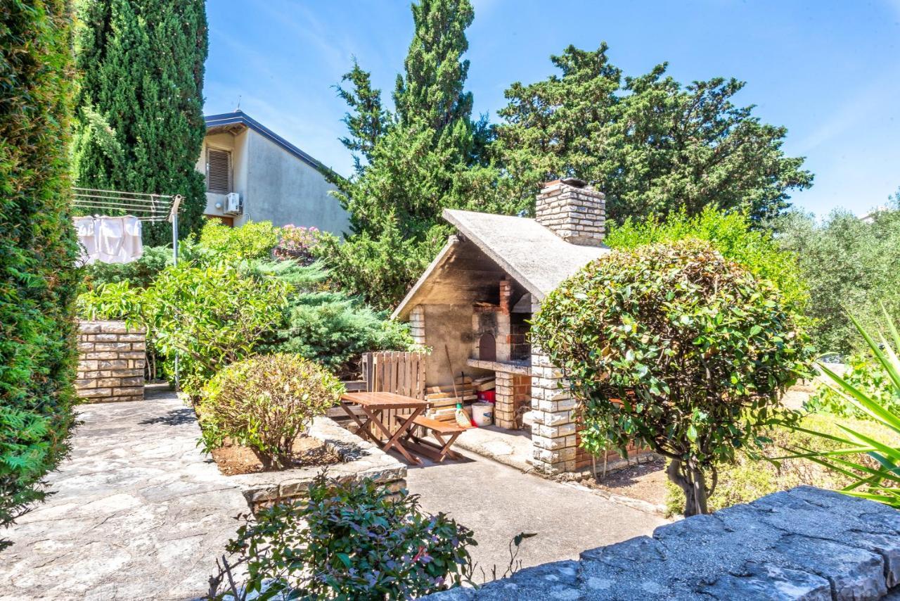 Apartmani Tatjana Novalja Buitenkant foto